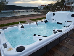 Spa Pool Manufacturer in Surat